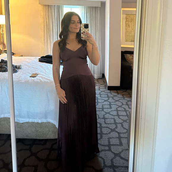 ASTR pleated drop waist dress - Picture 4 of 5